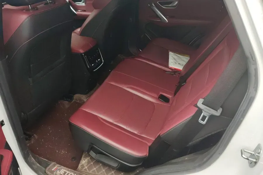 2021 Jetour X70 Plus 1.6T 197HP L4 7DCT,autocango,china used car exporter,china ev exporter,chinese used car exporter,chinese used ev exporter