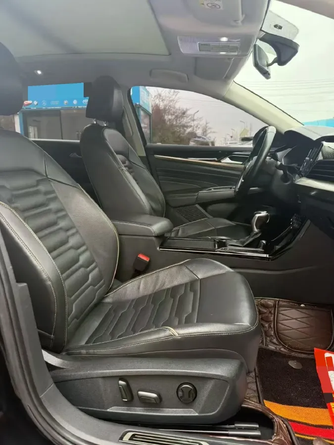 2019 Skoda Kodiak 2.0T 186HP L4 7DCT,autocango,china used car exporter,china ev exporter,chinese used car exporter,chinese used ev exporter