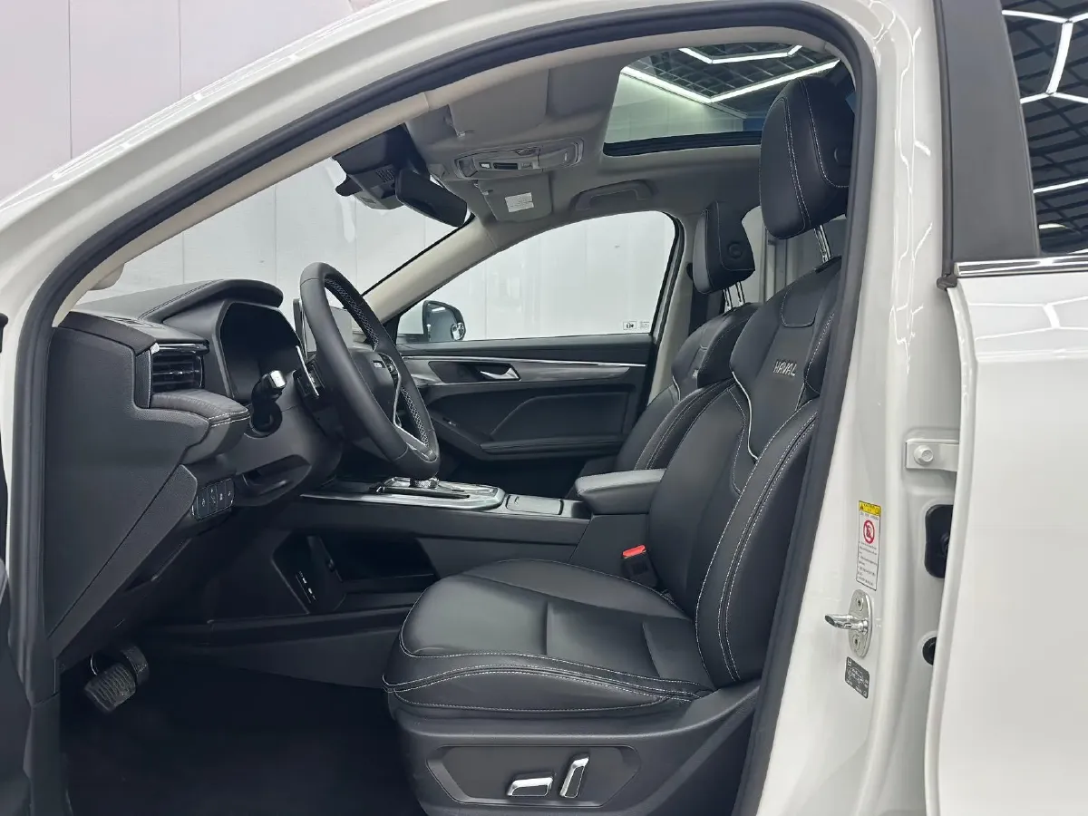 2021 Haval Jolion 1.5T 150HP L4 7DCT,autocango,china used car exporter,china ev exporter,chinese used car exporter,chinese used ev exporter