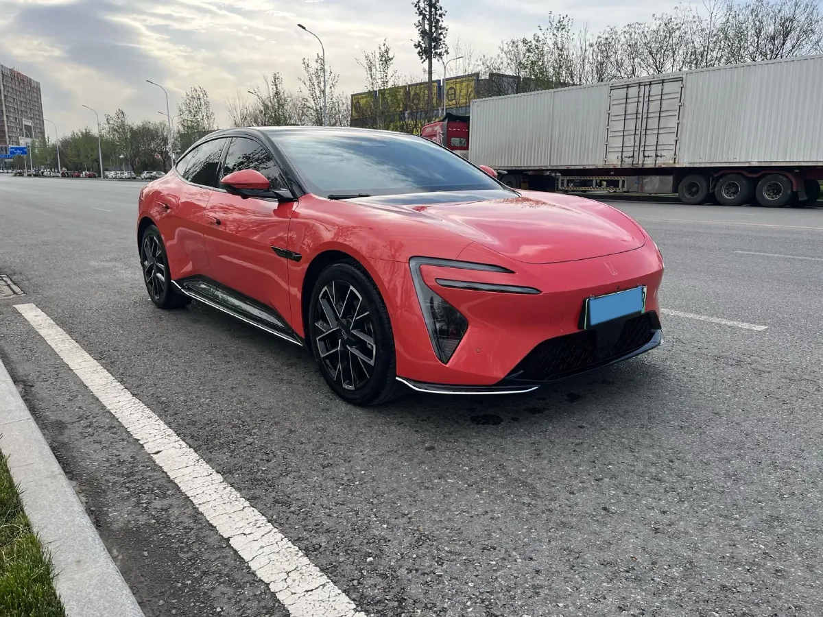 2025 Avatr 06 REEV 156HP REEV,autocango,china used car exporter,china ev exporter,chinese used car exporter,chinese used ev exporter