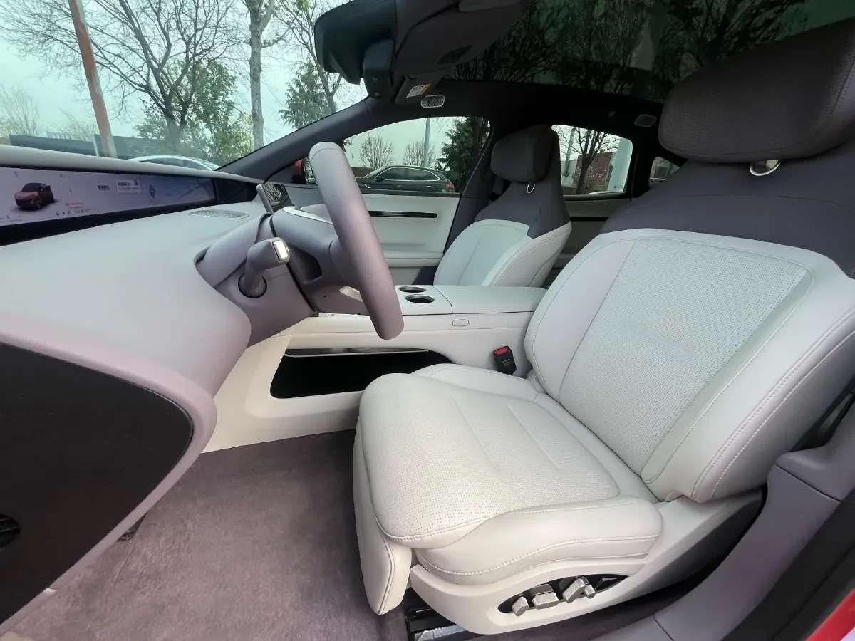 2025 Avatr 06 REEV 156HP REEV,autocango,china used car exporter,china ev exporter,chinese used car exporter,chinese used ev exporter