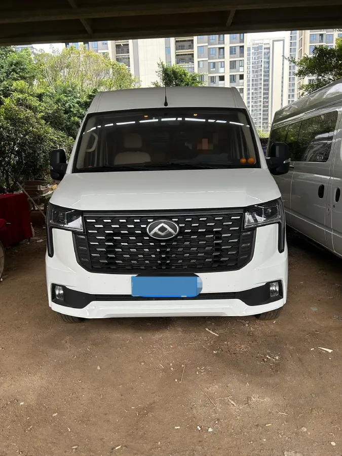 2025 MAXUS InterstellarX 2.5T 224HP L4 8AT,autocango,china used car exporter,china ev exporter,chinese used car exporter,chinese used ev exporter
