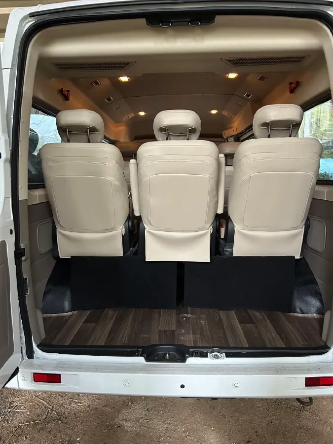 2025 MAXUS InterstellarX 2.5T 224HP L4 8AT,autocango,china used car exporter,china ev exporter,chinese used car exporter,chinese used ev exporter