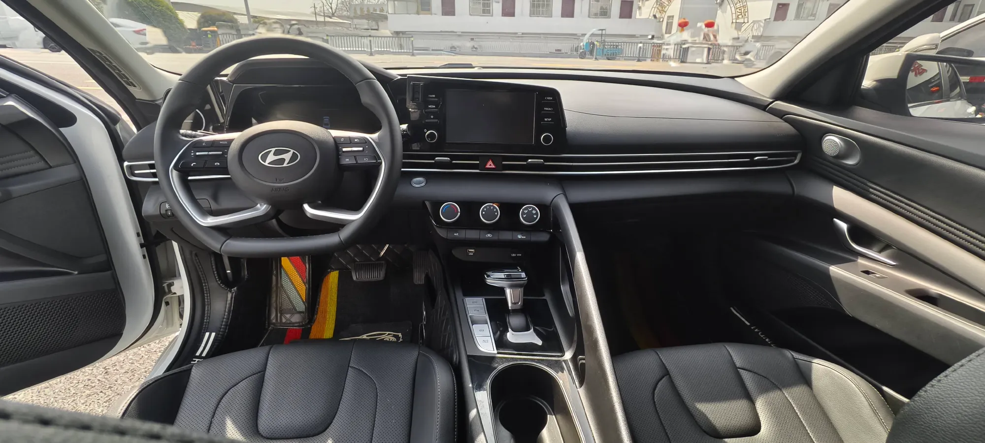 2022 Hyundai Elantra 1.5L 115HP L4 CVT,autocango,china used car exporter,china ev exporter,chinese used car exporter,chinese used ev exporter