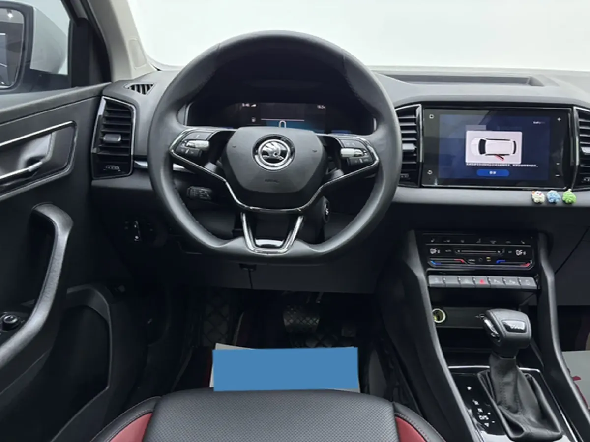 2021 Skoda Karoq 1.4T 150HP L4 7DCT,autocango,china used car exporter,china ev exporter,chinese used car exporter,chinese used ev exporter