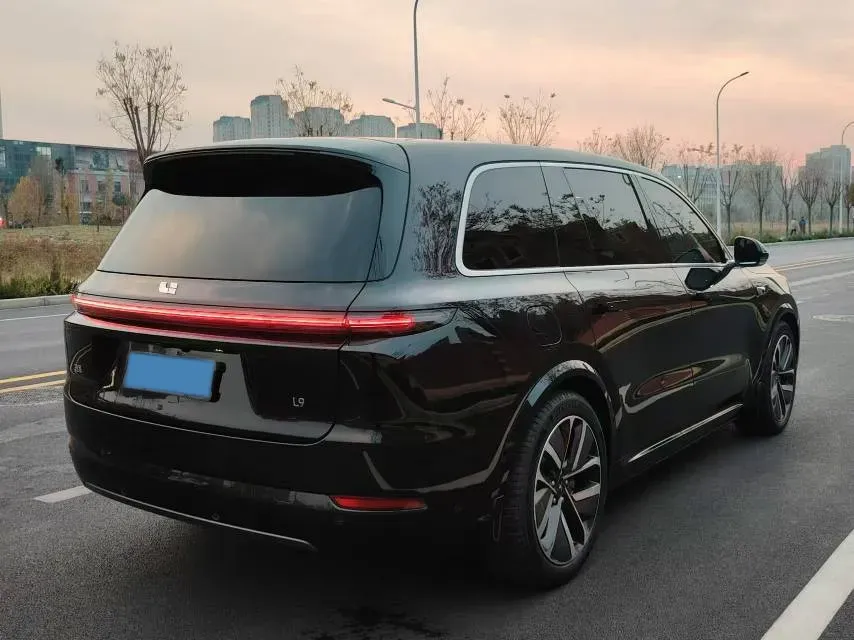 2025 Li L9 Range Extended 154HP REEV,autocango,china used car exporter,china ev exporter,chinese used car exporter,chinese used ev exporter