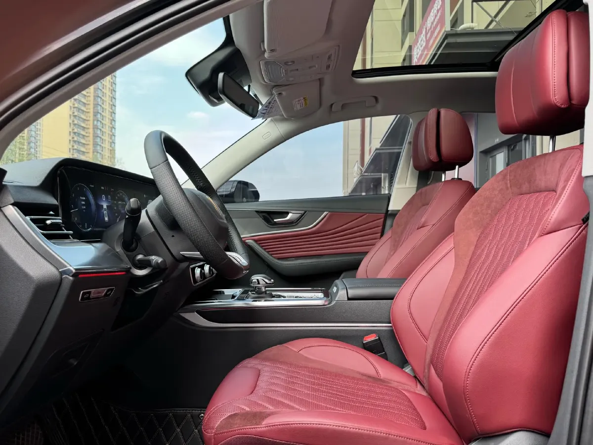 2023 HongQi HS5 2.0T 252HP L4 8AT,autocango,china used car exporter,china ev exporter,chinese used car exporter,chinese used ev exporter