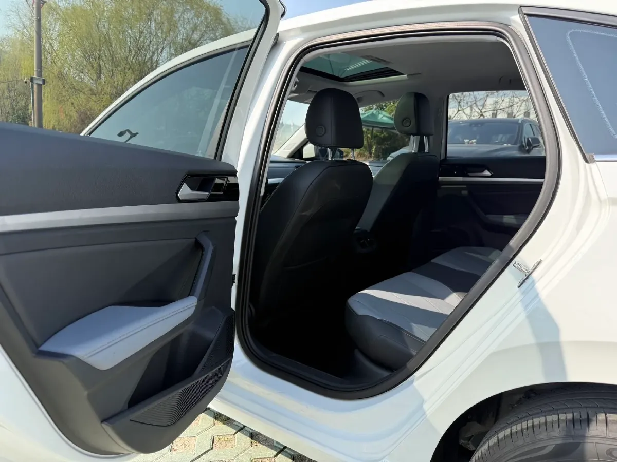 2024 Volkswagen Lavida 1.5L 110HP L4 6AT,autocango,china used car exporter,china ev exporter,chinese used car exporter,chinese used ev exporter