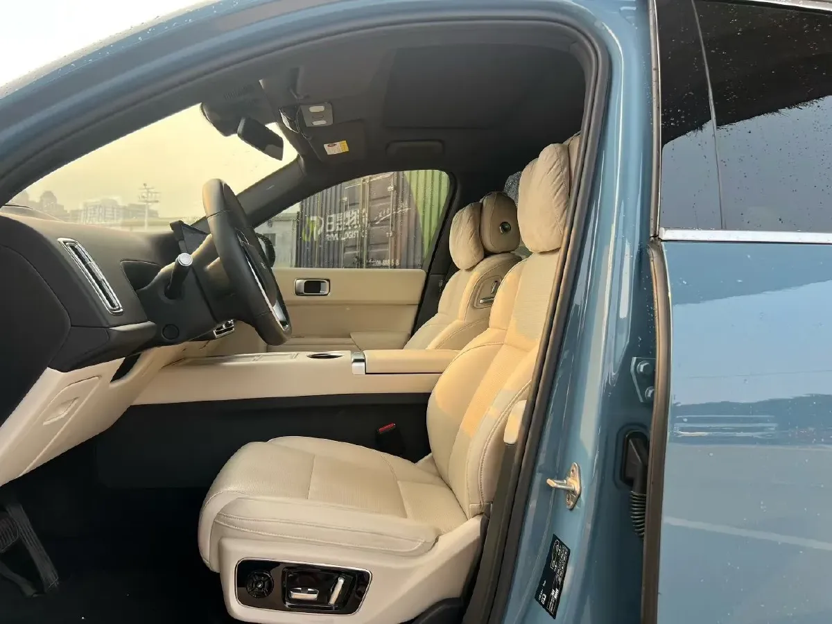 2023 Hyundai Palisade 3.5L 272HP V6 8AT,autocango,china used car exporter,china ev exporter,chinese used car exporter,chinese used ev exporter