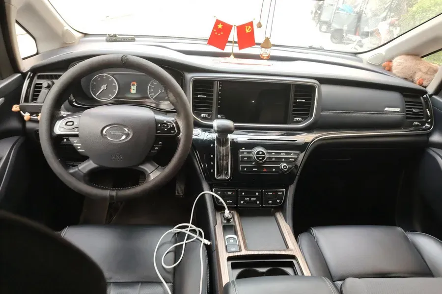 2020 GAC Trumpchi M8 2.0T 252HP L4 8AT,autocango,china used car exporter,china ev exporter,chinese used car exporter,chinese used ev exporter