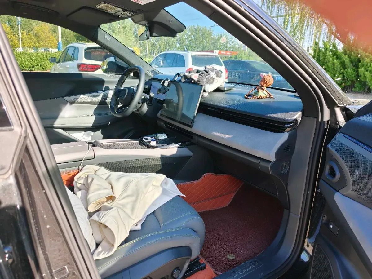 2025 LYNK&CO 08 EM-P 1.5T 163HP L4 3DHT PHEV 21.2KWH,autocango,china used car exporter,china ev exporter,chinese used car exporter,chinese used ev exporter