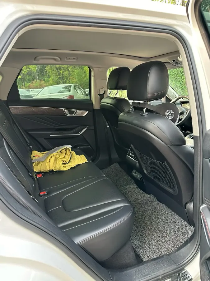 2020 Bestune T99 2.0T 224HP L4 6AT,autocango,china used car exporter,china ev exporter,chinese used car exporter,chinese used ev exporter