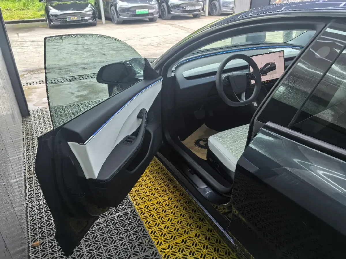 2023 Buick EnvisionPlus 2.0T 237HP L4 9AT,autocango,china used car exporter,china ev exporter,chinese used car exporter,chinese used ev exporter