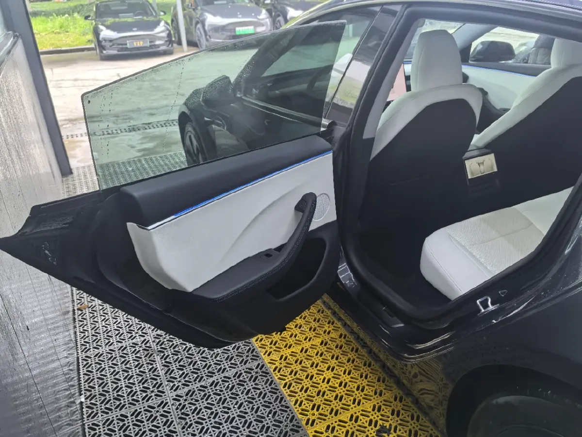 2023 Buick EnvisionPlus 2.0T 237HP L4 9AT,autocango,china used car exporter,china ev exporter,chinese used car exporter,chinese used ev exporter