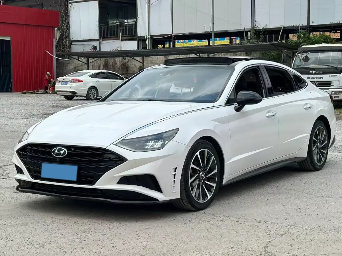2020 Hyundai Sonata 2.0T 240HP L4 8AT,autocango,china used car exporter,china ev exporter,chinese used car exporter,chinese used ev exporter