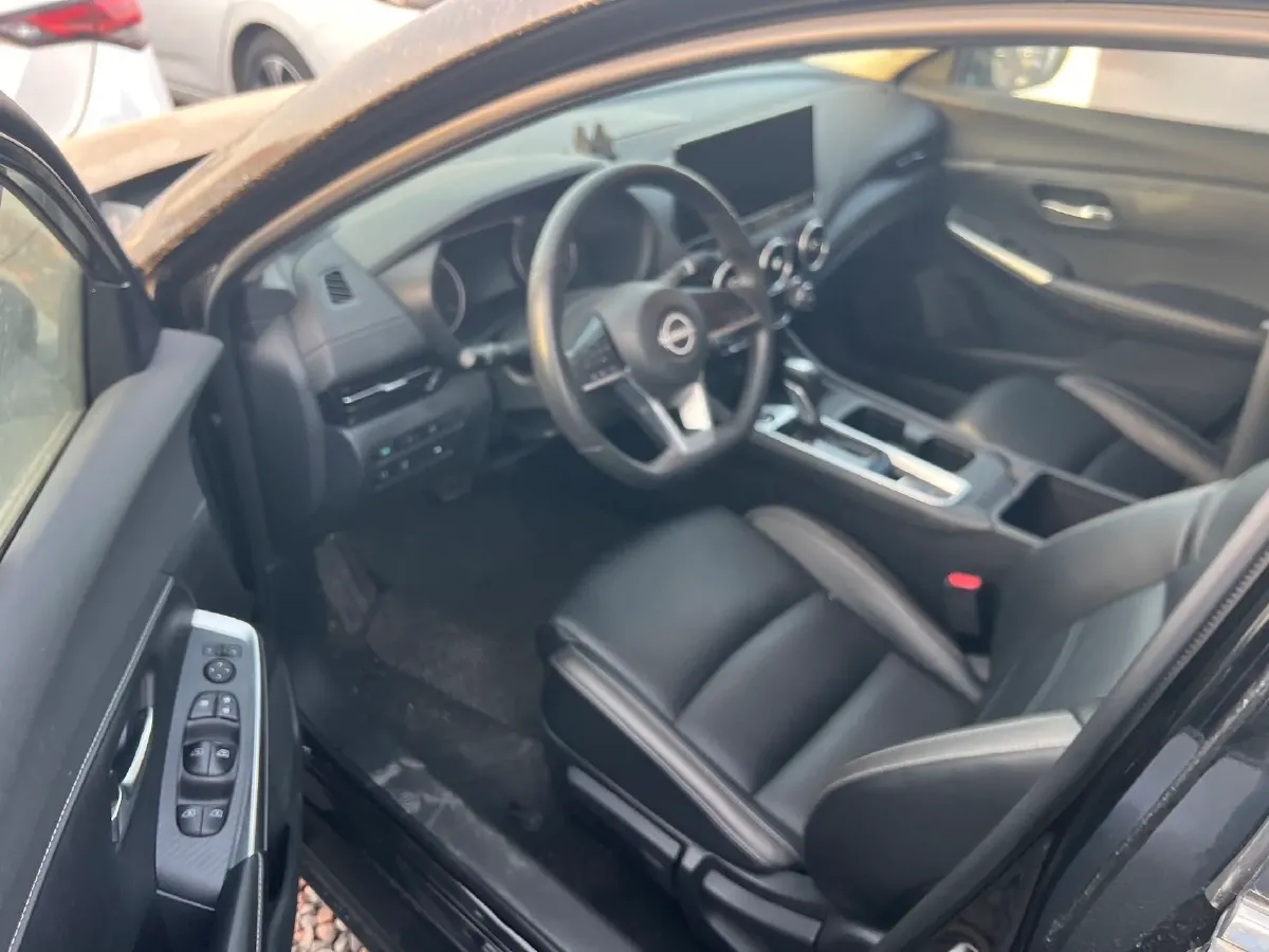 2023 Nissan Sylphy 1.6L 135HP L4 CVT,autocango,china used car exporter,china ev exporter,chinese used car exporter,chinese used ev exporter