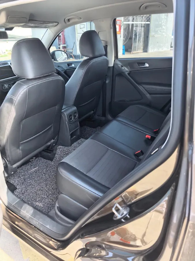 2017 MAXUS T60 2.0T 224HP L4 6AT,autocango,china used car exporter,china ev exporter,chinese used car exporter,chinese used ev exporter