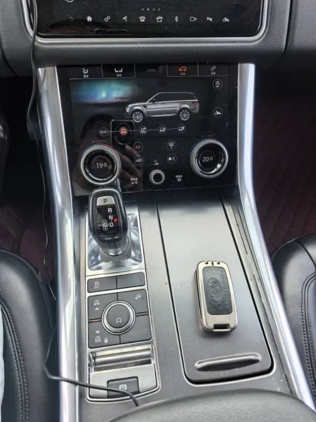 2019 Land Rover Range Rover Sport 3.0T 340HP V6 8AT,autocango,china used car exporter,china ev exporter,chinese used car exporter,chinese used ev exporter