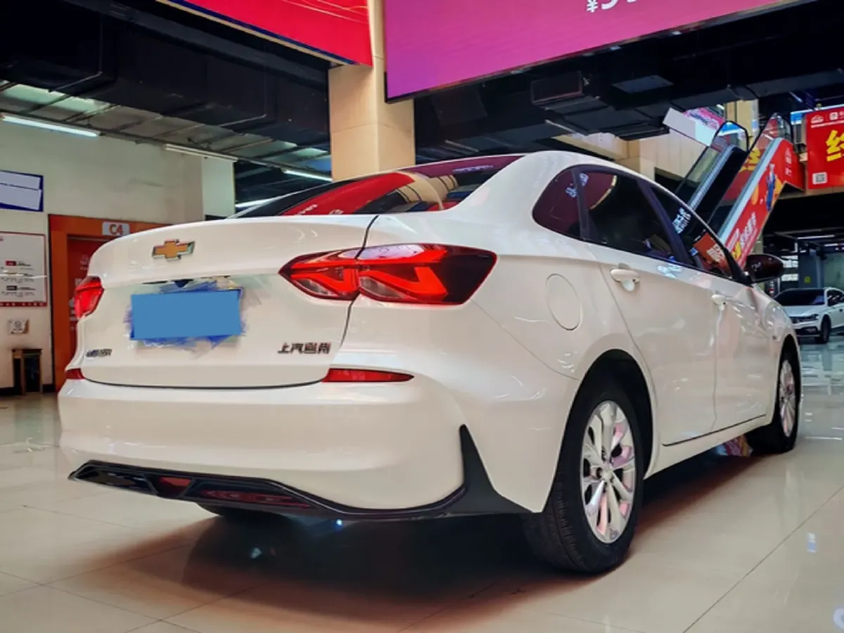 2023 Chevrolet Monza 1.5L 113HP L4 6DCT,autocango,china used car exporter,china ev exporter,chinese used car exporter,chinese used ev exporter