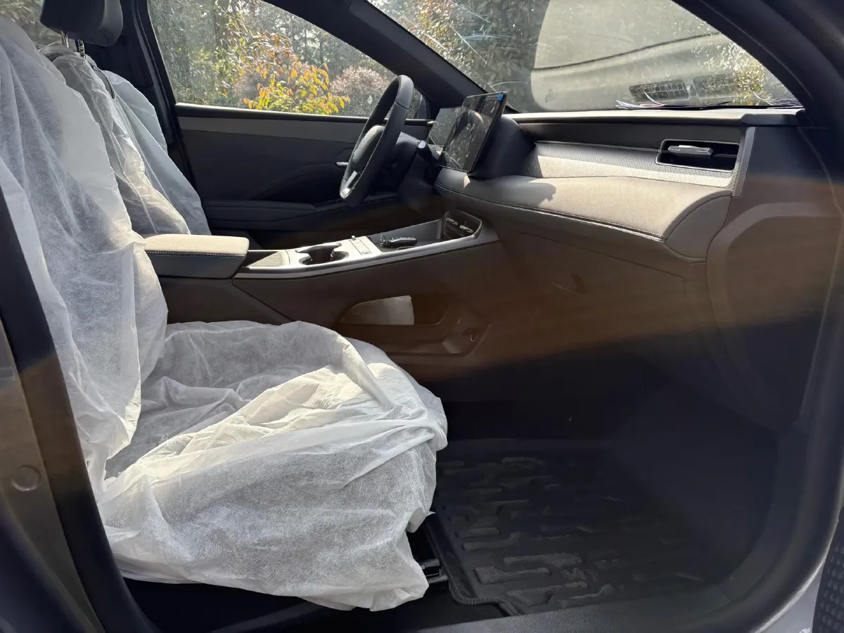 2026 BYD Qin Plus 1.5L 101HP L4 E-CVT PHEV,autocango,china used car exporter,china ev exporter,chinese used car exporter,chinese used ev exporter