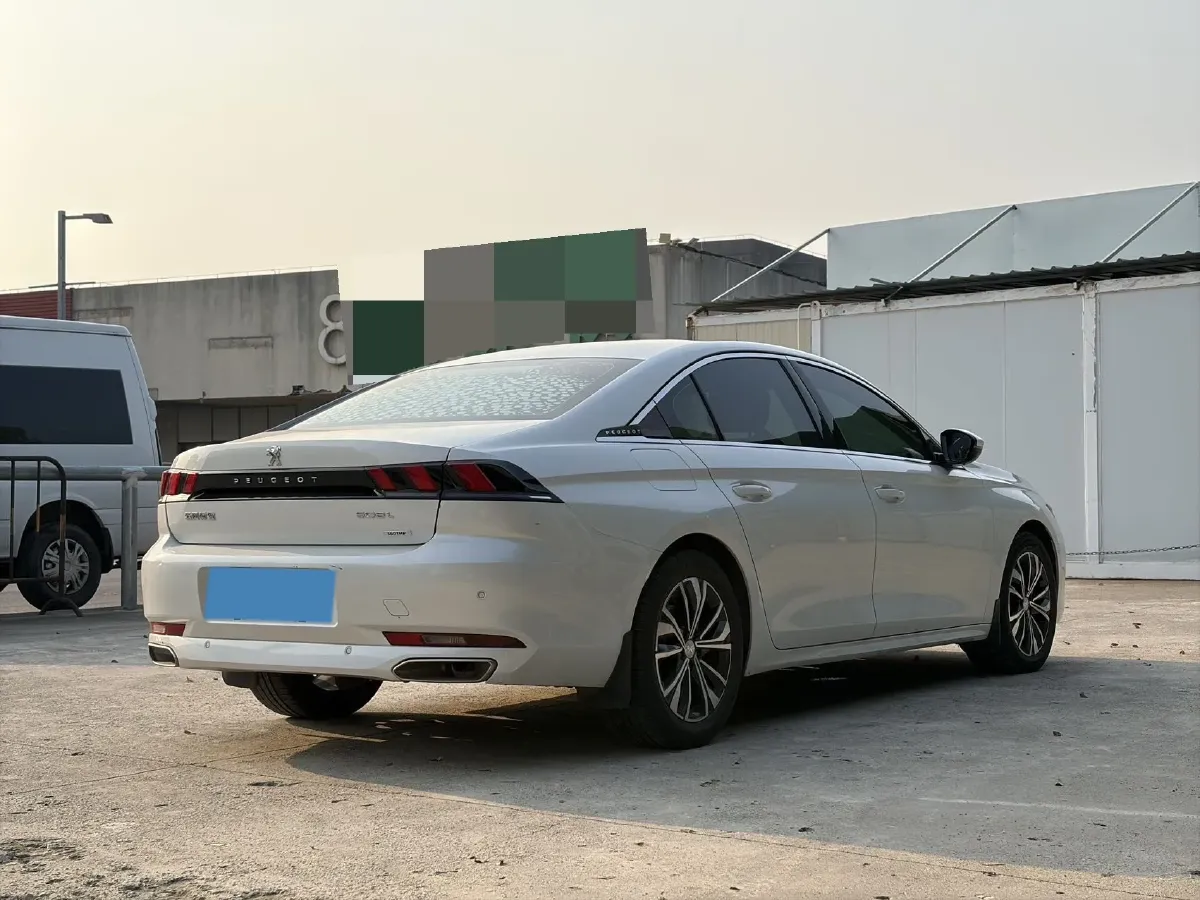 2021 Peugeot 508 1.6T 170HP L4 6AT,autocango,china used car exporter,china ev exporter,chinese used car exporter,chinese used ev exporter