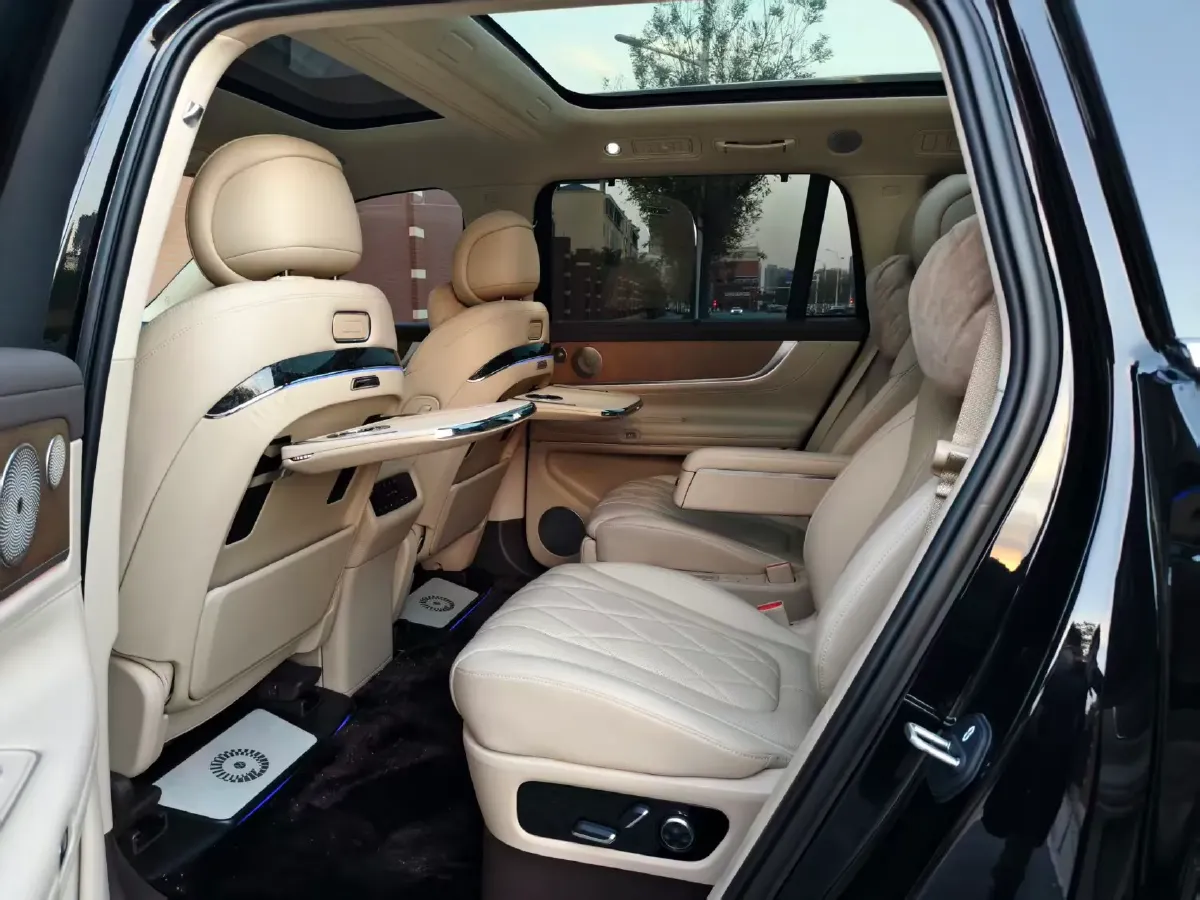 2024 AITO AITO M9 1.5T 152HP L4 REEV 42KWH,autocango,china used car exporter,china ev exporter,chinese used car exporter,chinese used ev exporter