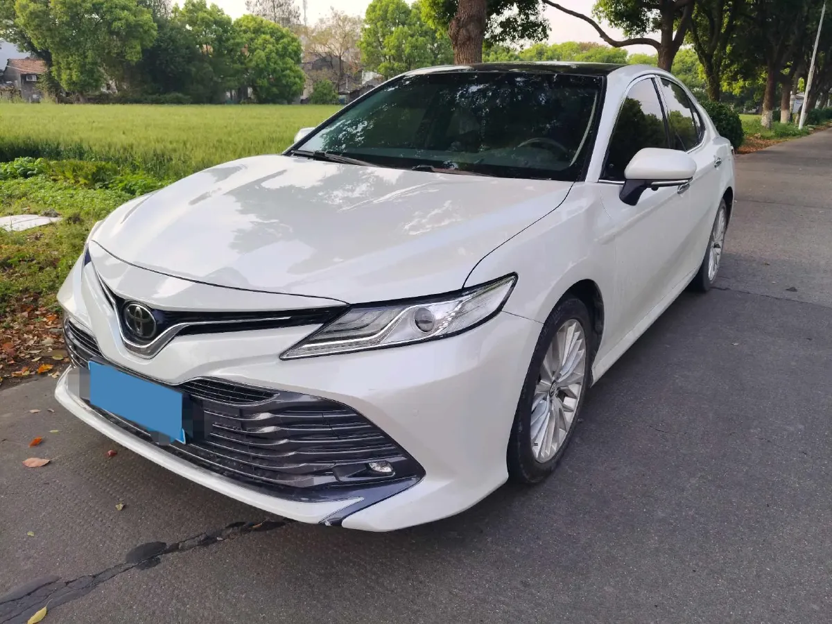 2019 Toyota Camry 2.5L 209HP L4 8AT,autocango,china used car exporter,china ev exporter,chinese used car exporter,chinese used ev exporter