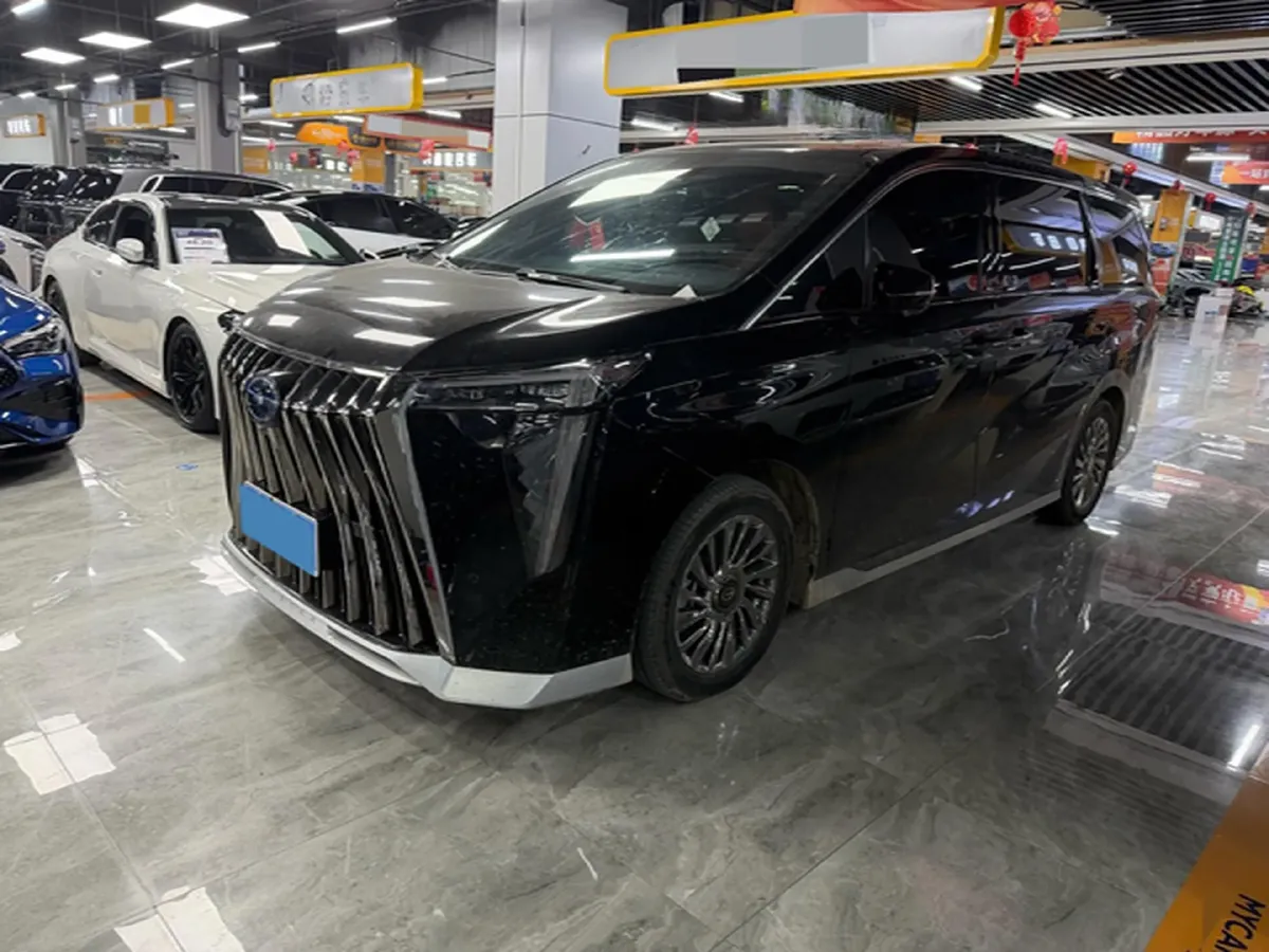 2024 GAC Trumpchi M8 2.0T 190HP L4 E-CVT Hybrid,autocango,china used car exporter,china ev exporter,chinese used car exporter,chinese used ev exporter