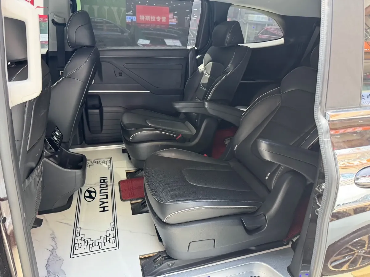 2021 Hyundai Custo 1.5T 170HP L4 8AT,autocango,china used car exporter,china ev exporter,chinese used car exporter,chinese used ev exporter