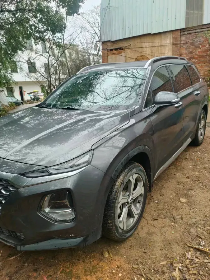 2019 Hyundai Santafe 2.0T 230HP L4 8AT,autocango,china used car exporter,china ev exporter,chinese used car exporter,chinese used ev exporter
