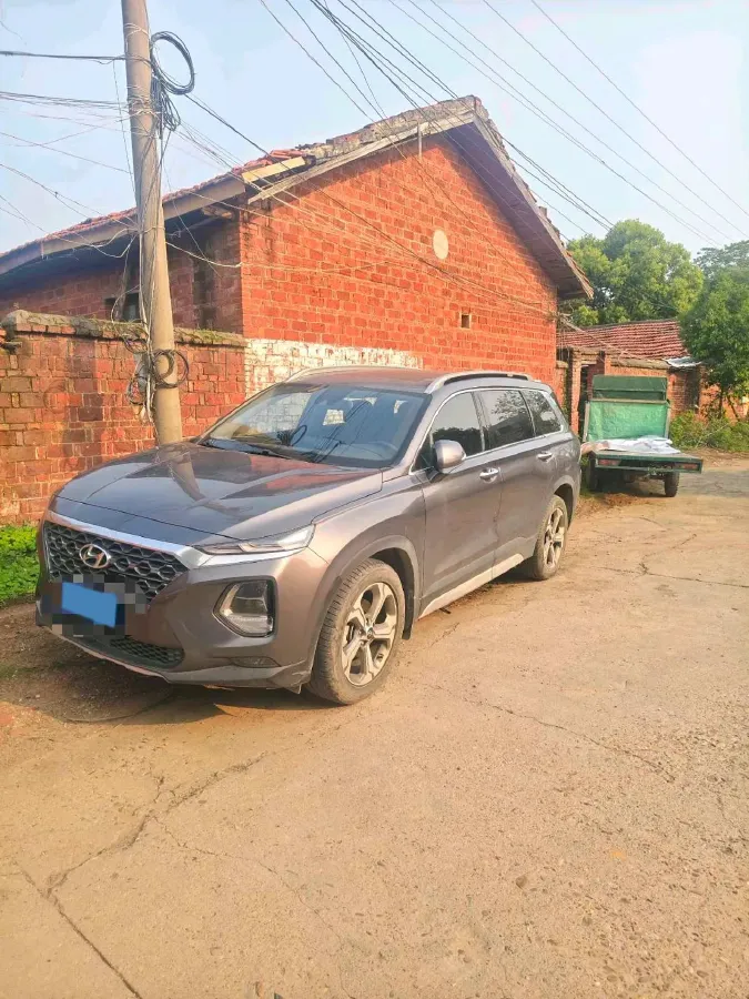 2019 Hyundai Santafe 2.0T 230HP L4 8AT,autocango,china used car exporter,china ev exporter,chinese used car exporter,chinese used ev exporter