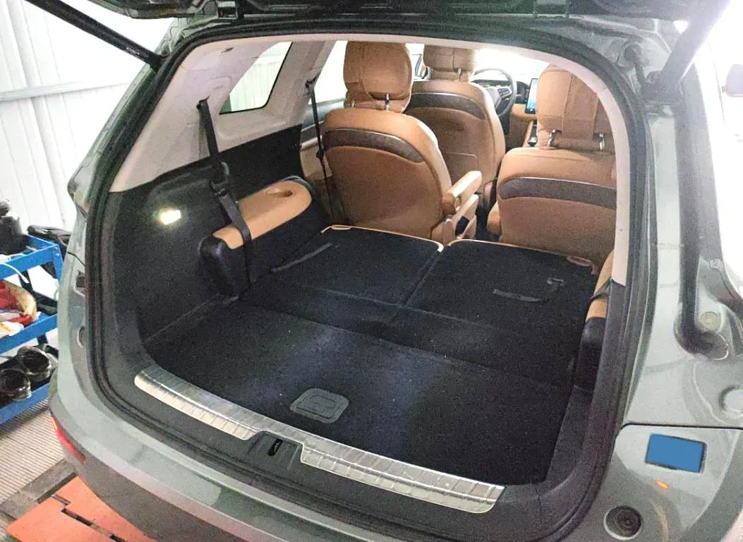 2022 Infiniti Q50L 2.0T 211HP L4 7AT,autocango,china used car exporter,china ev exporter,chinese used car exporter,chinese used ev exporter