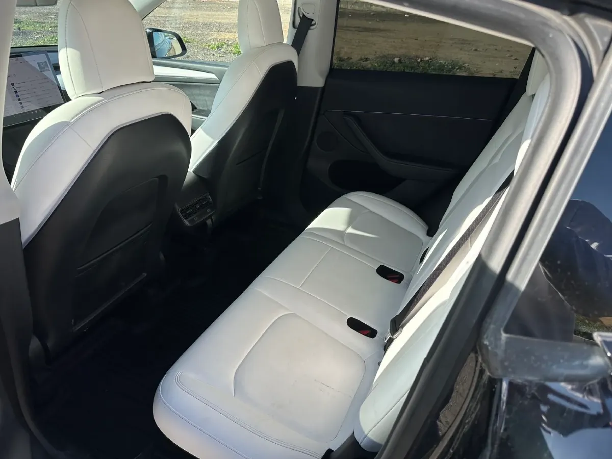 2021 Tesla Model Y BEV 76.8KWH,autocango,china used car exporter,china ev exporter,chinese used car exporter,chinese used ev exporter