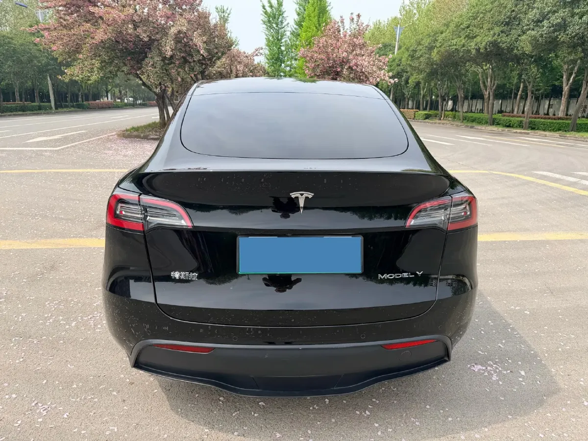 2022 Tesla Model Y BEV 60KWH,autocango,china used car exporter,china ev exporter,chinese used car exporter,chinese used ev exporter