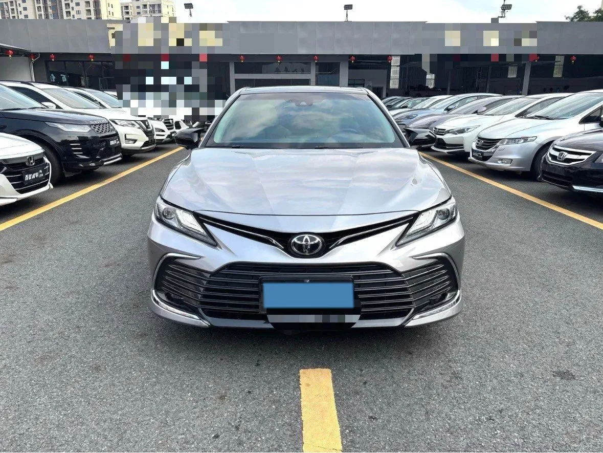 2021 Toyota Camry 2.5L 209HP L4 8AT,autocango,china used car exporter,china ev exporter,chinese used car exporter,chinese used ev exporter