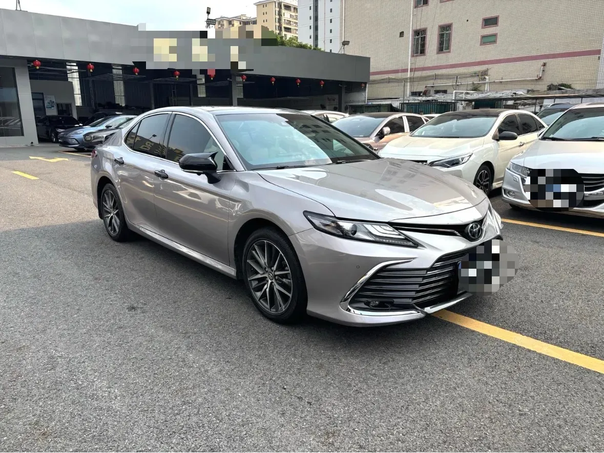 2021 Toyota Camry 2.5L 209HP L4 8AT,autocango,china used car exporter,china ev exporter,chinese used car exporter,chinese used ev exporter