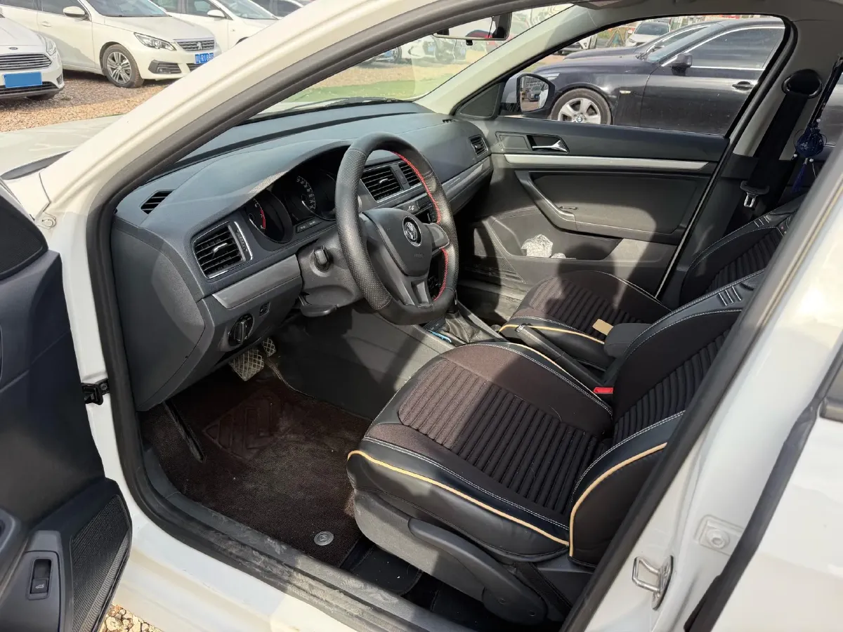 2019 ChangAn Eado XT 1.6L 128HP L4 6AT,autocango,china used car exporter,china ev exporter,chinese used car exporter,chinese used ev exporter