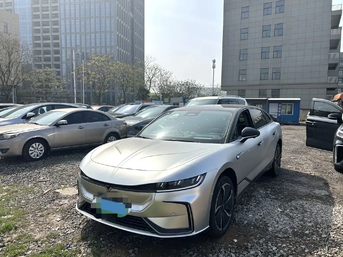 2023 Voyah ZhuiGuang BEV 82.11KWH,autocango,china used car exporter,china ev exporter,chinese used car exporter,chinese used ev exporter