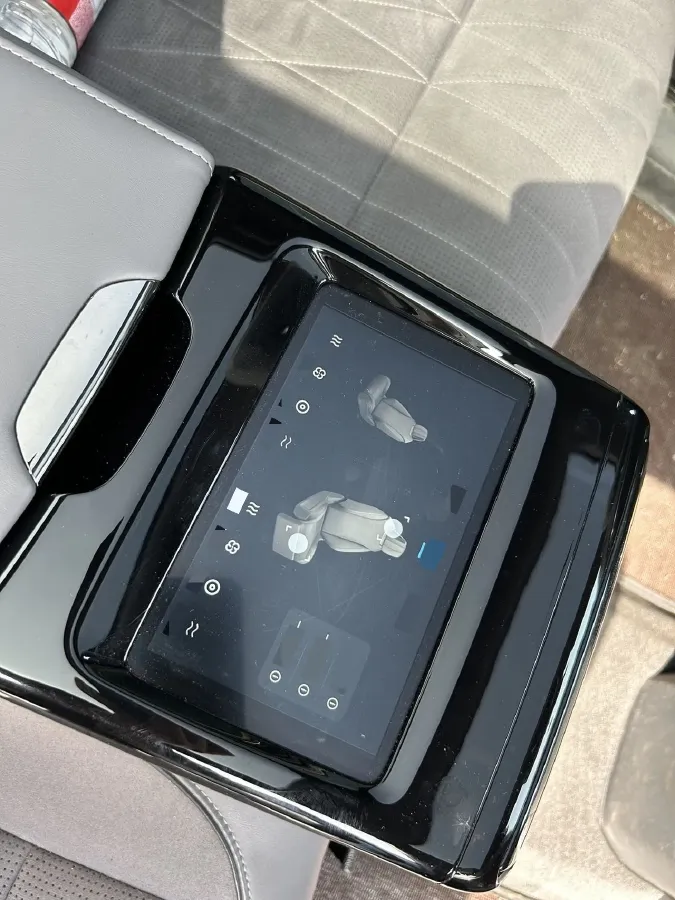 2023 Voyah ZhuiGuang BEV 82.11KWH,autocango,china used car exporter,china ev exporter,chinese used car exporter,chinese used ev exporter