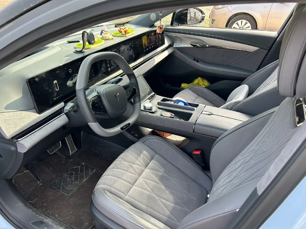 2023 Voyah ZhuiGuang BEV 82.11KWH,autocango,china used car exporter,china ev exporter,chinese used car exporter,chinese used ev exporter