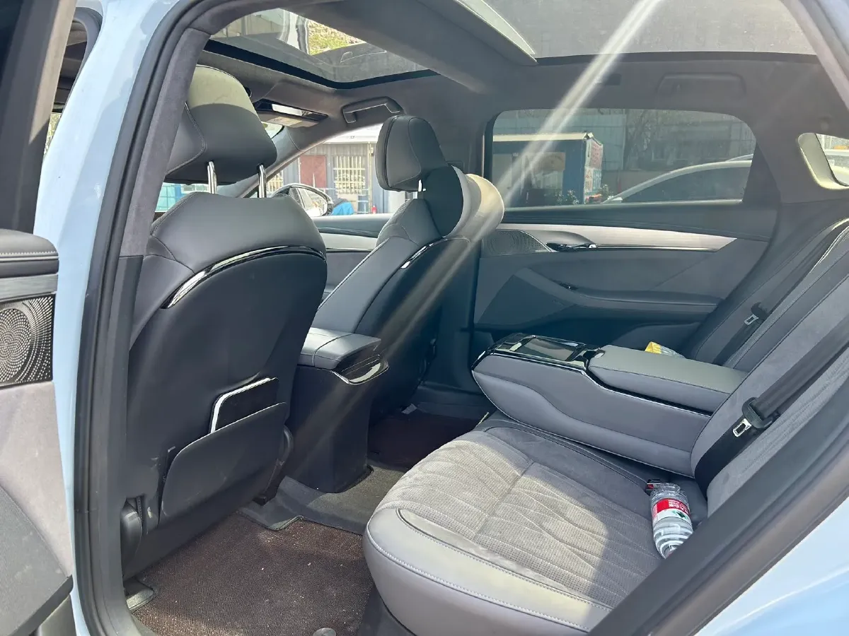 2023 Voyah ZhuiGuang BEV 82.11KWH,autocango,china used car exporter,china ev exporter,chinese used car exporter,chinese used ev exporter