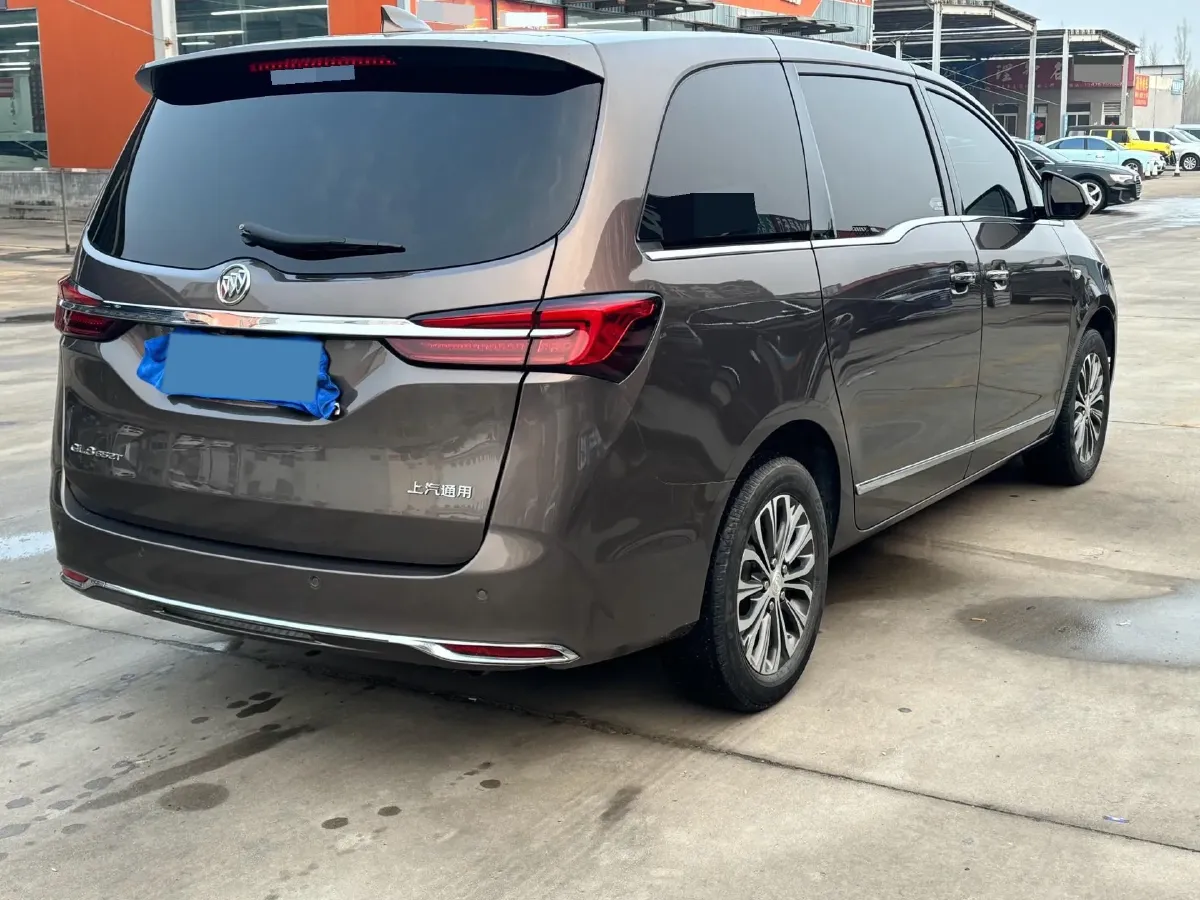 2021 Buick GL8 2.0T 237HP L4 9AT,autocango,china used car exporter,china ev exporter,chinese used car exporter,chinese used ev exporter
