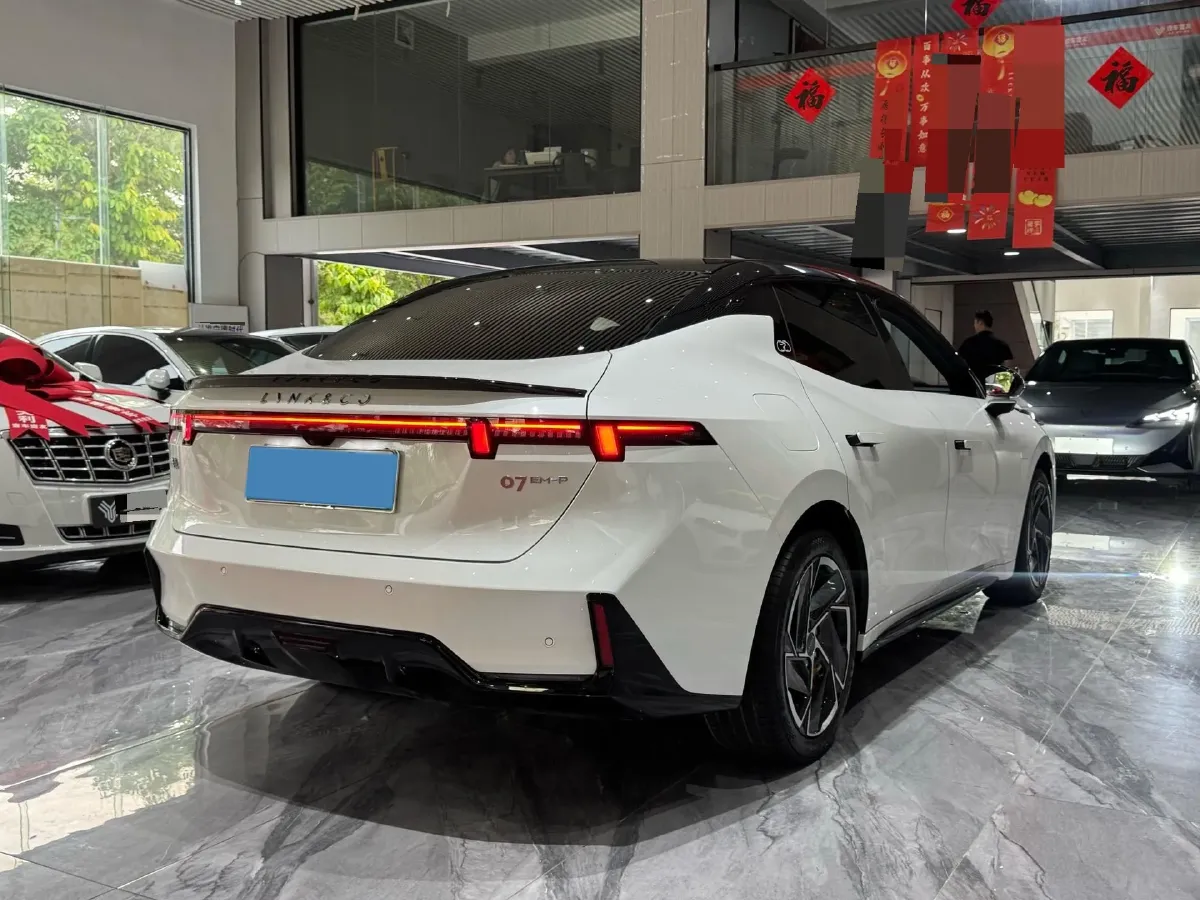 2024 LYNK&CO 07 EM-P 1.5T 163HP L4 3DHT PHEV 18.99KWH,autocango,china used car exporter,china ev exporter,chinese used car exporter,chinese used ev exporter
