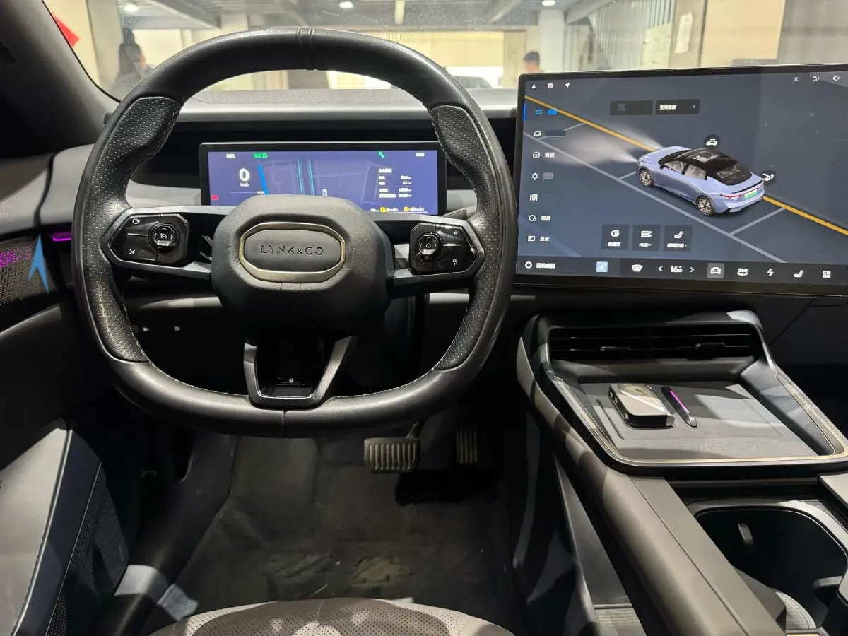 2024 LYNK&CO 07 EM-P 1.5T 163HP L4 3DHT PHEV 18.99KWH,autocango,china used car exporter,china ev exporter,chinese used car exporter,chinese used ev exporter