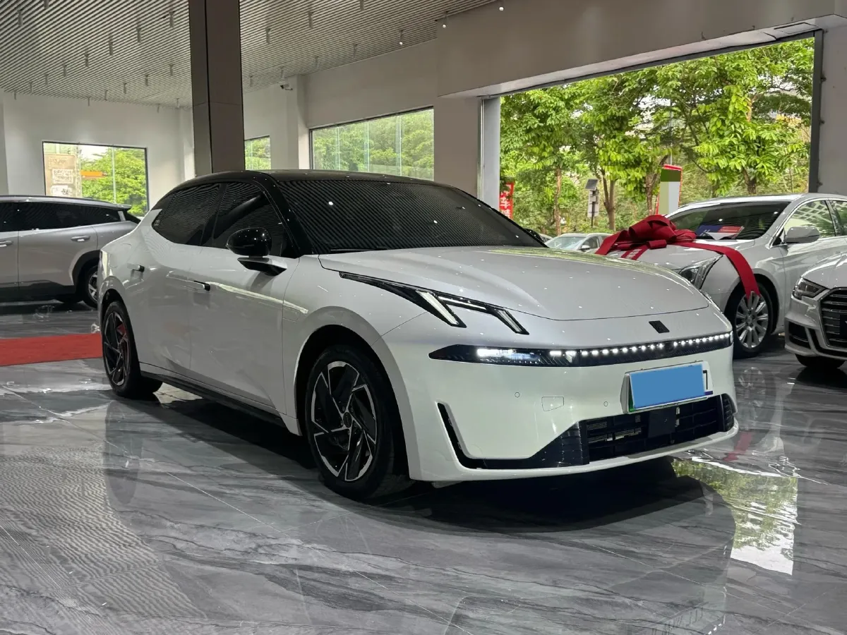 2024 LYNK&CO 07 EM-P 1.5T 163HP L4 3DHT PHEV 18.99KWH,autocango,china used car exporter,china ev exporter,chinese used car exporter,chinese used ev exporter