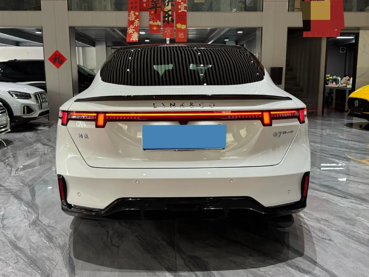 2024 LYNK&CO 07 EM-P 1.5T 163HP L4 3DHT PHEV 18.99KWH,autocango,china used car exporter,china ev exporter,chinese used car exporter,chinese used ev exporter
