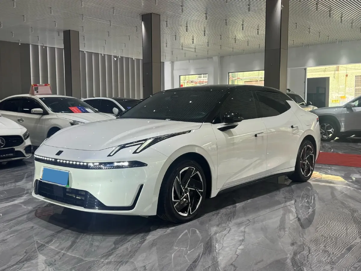 2024 LYNK&CO 07 EM-P 1.5T 163HP L4 3DHT PHEV 18.99KWH,autocango,china used car exporter,china ev exporter,chinese used car exporter,chinese used ev exporter