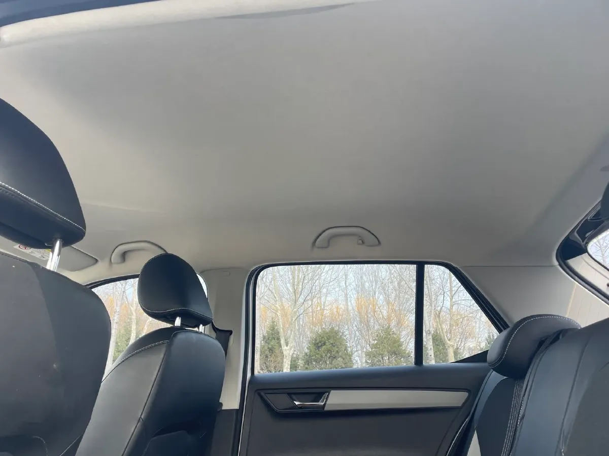 2017 Skoda Fabia 1.6L 110HP L4 6AT,autocango,china used car exporter,china ev exporter,chinese used car exporter,chinese used ev exporter