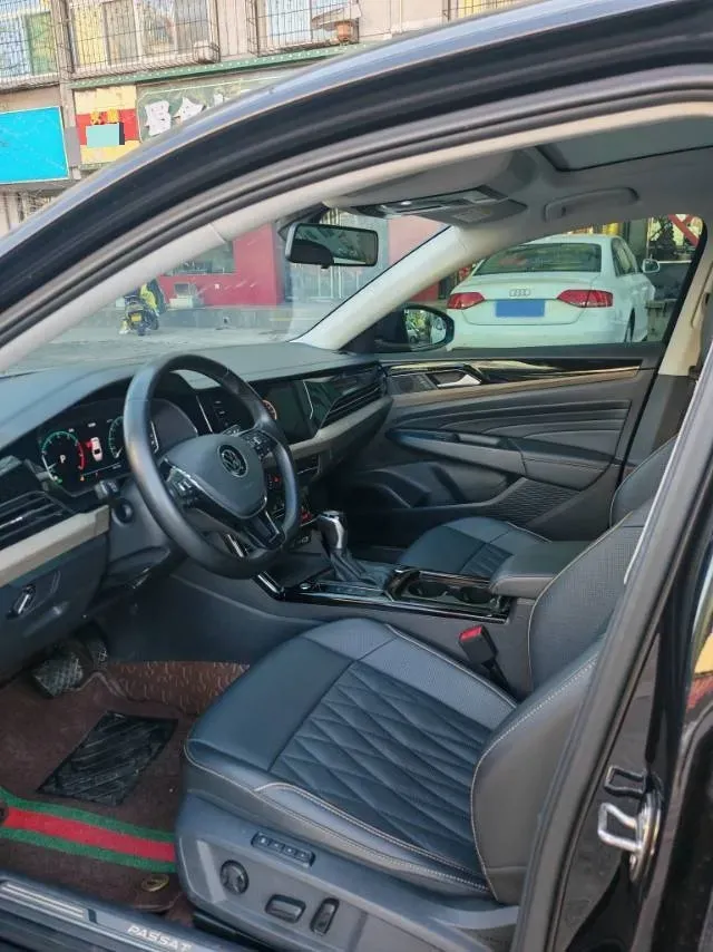 2021 Volkswagen Passat 2.0T 186HP L4 7DCT,autocango,china used car exporter,china ev exporter,chinese used car exporter,chinese used ev exporter