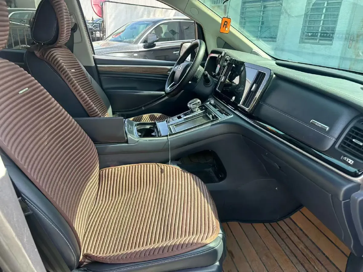 2023 GAC Trumpchi M8 2.0T 252HP L4 8AT,autocango,china used car exporter,china ev exporter,chinese used car exporter,chinese used ev exporter